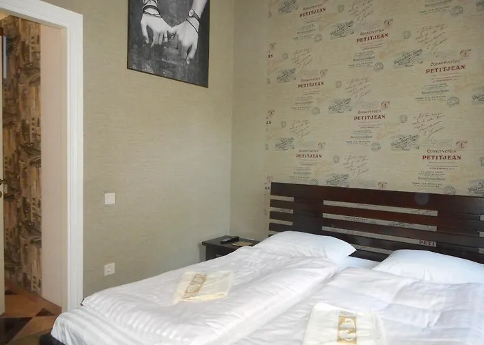 Hostal Q ,15 хв до жд вокзалу Leópolis