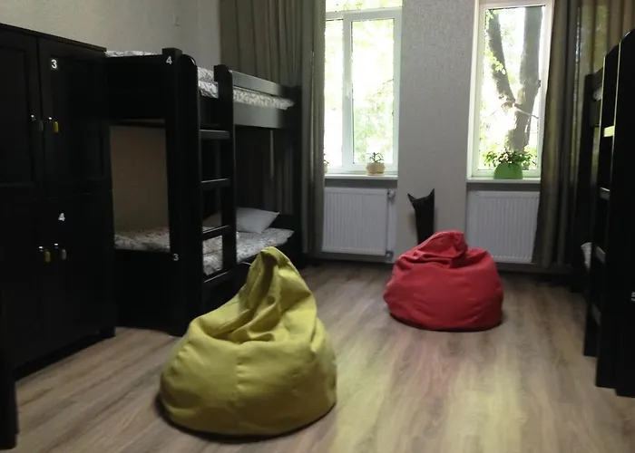 Q ,15 хв до жд вокзалу *