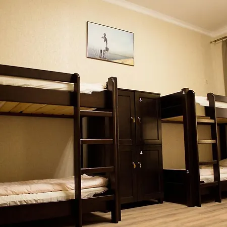 Q ,15 хв до жд вокзалу * 리비프