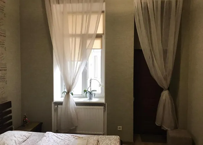 Q ,15 хв до жд вокзалу